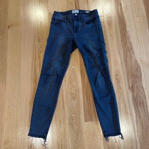 FRAME Le Skinny De Jeanne Crop gray jeans size 26